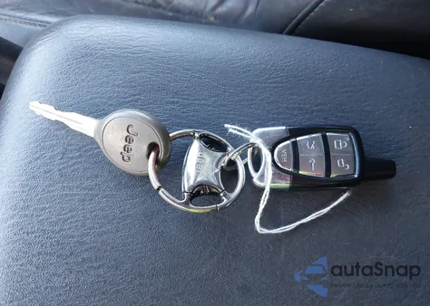 2004 Jeep Grand Cherokee Limited из США, поврежденный, VIN 1J8GW58J94C311057